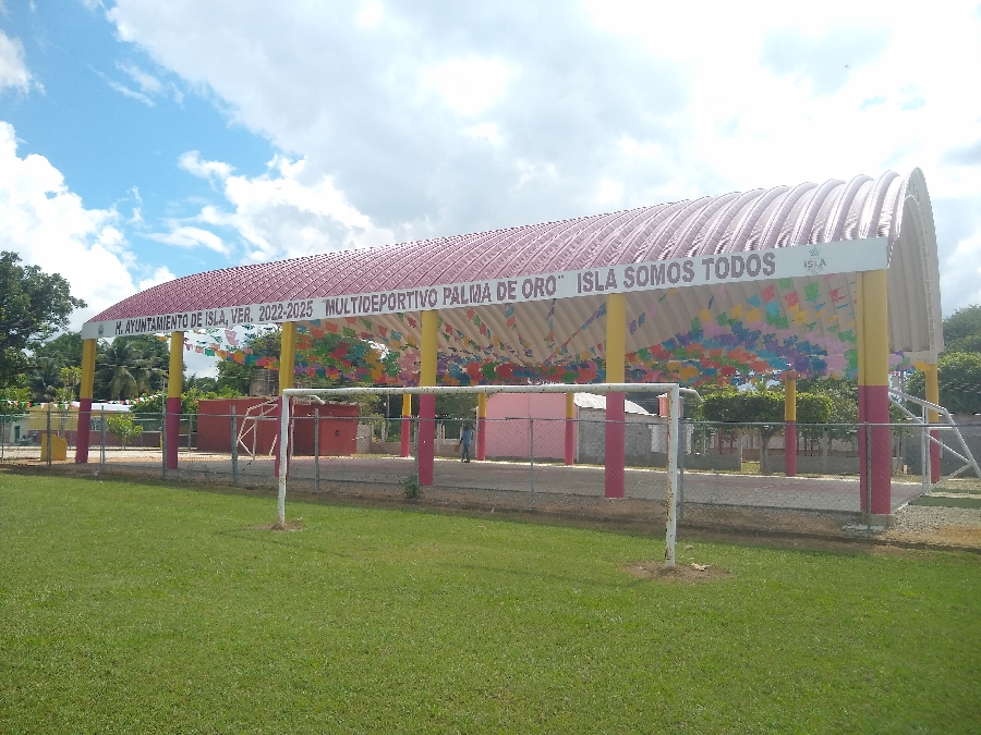 Suministro y colocación de lámina autosoportante. lámina rolada en sitio, material mano de obra herramienta y equipo.